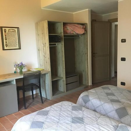 Agriturismo Bassanine Monticelli dʼOngina Zimmer foto